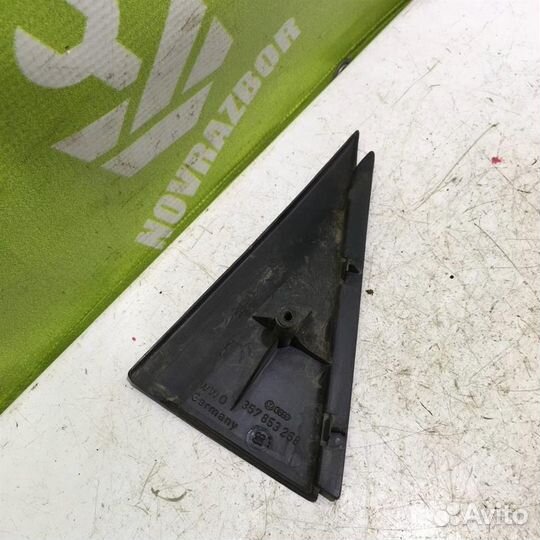 Накладка двери задней правой Фольксваген Пассат