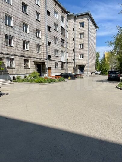 2-к. квартира, 49 м², 5/5 эт.