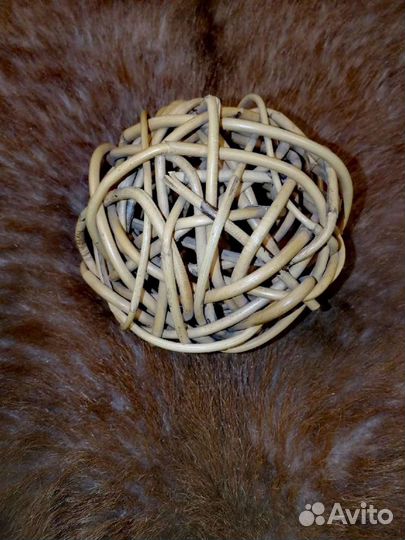 Сплетëнный шарик