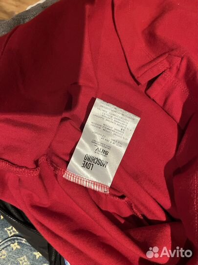 Поло Love Moschino. Размер М (48)