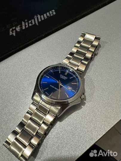 Часы Casio Quartz