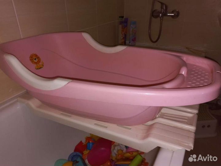 Ванночка для купания новорожденного