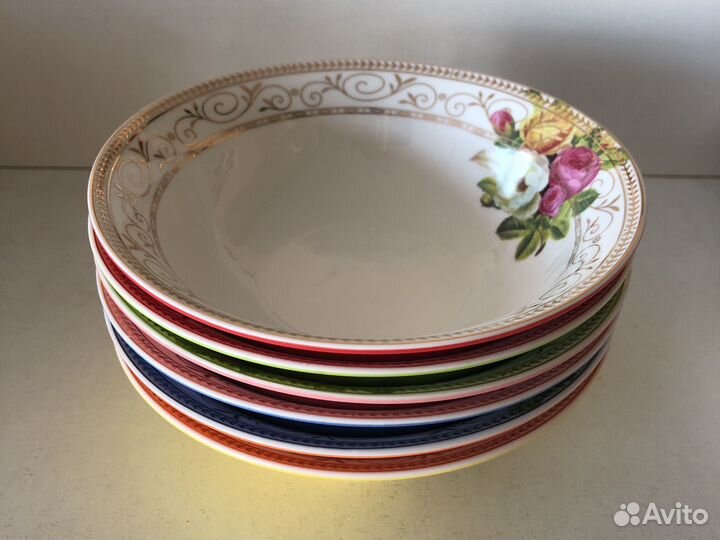 Набор суповых тарелок