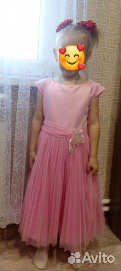 Платье праздничное