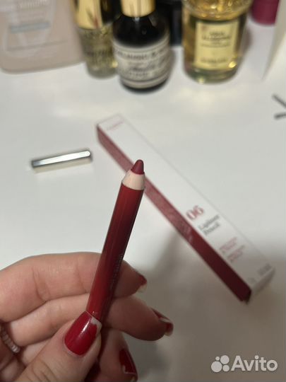Clarins карандаш для губ