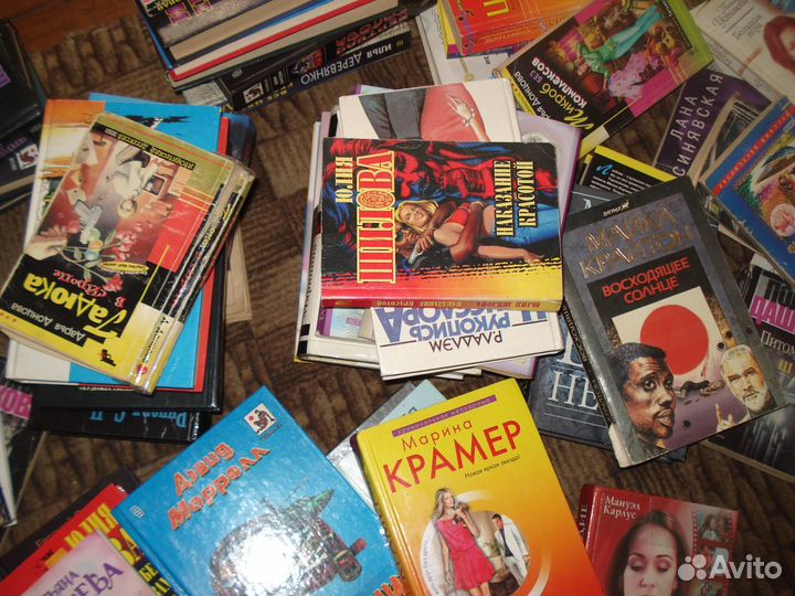 Продам книги