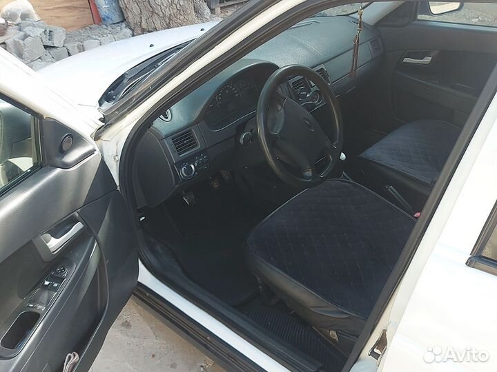 Капот приори