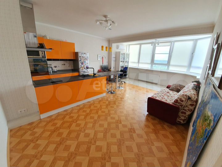 3-к. квартира, 79 м², 23/24 эт.