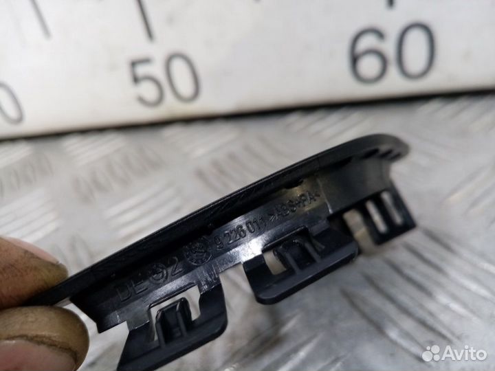 Б/У Дефлектор воздушный левый#001