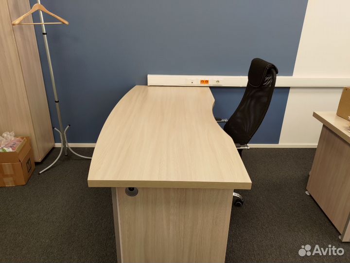 Стол для руководителя (стол письменный) belfast бу