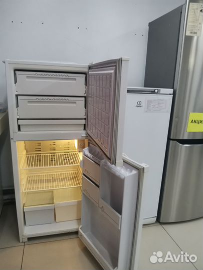 Холодильник Бирюса 22-1 кшд-255