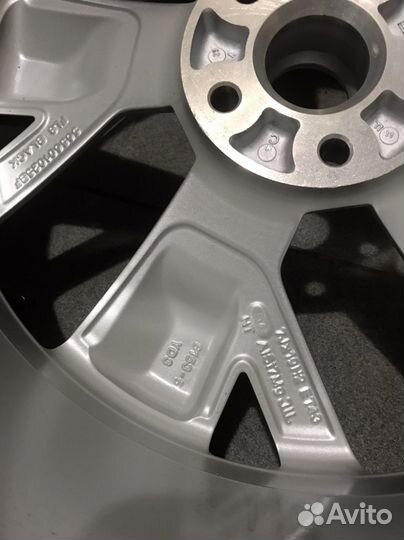 Новый оригинальный диск Skoda Kodiaq, R19 Triglav