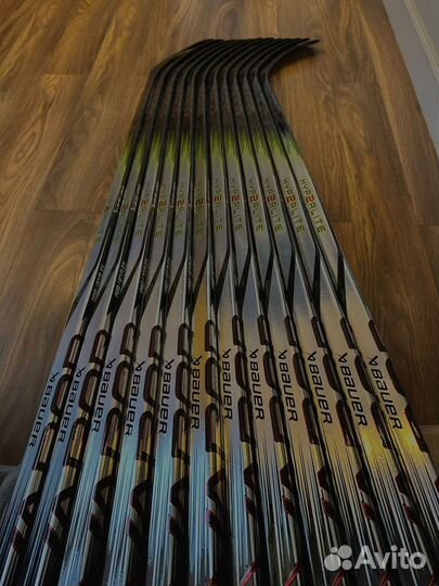 Клюшка хоккейная bauer hyperlite 2