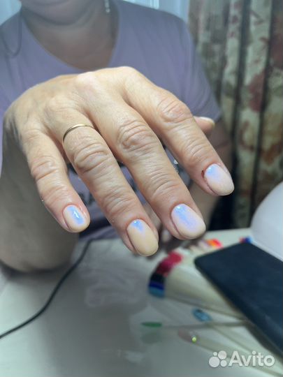 Маникюр и педикюр