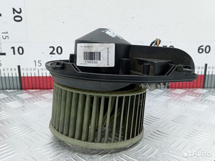 Моторчик печки для Audi A4 B5 8D1820021C
