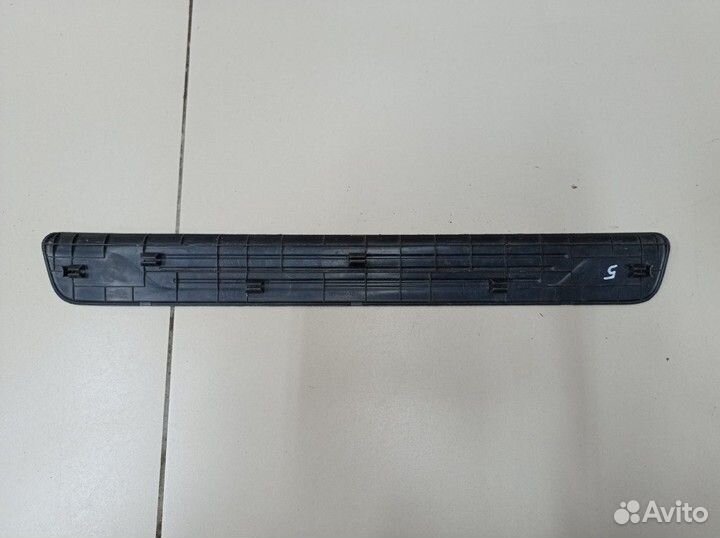 Молдинг двери передняя левая Hyundai Creta