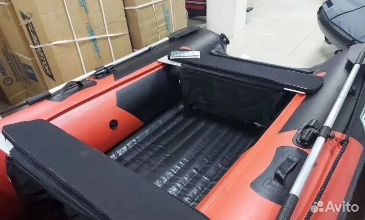 Лодка пвх Gladiator(Гладиатор) E380 PRO б/у