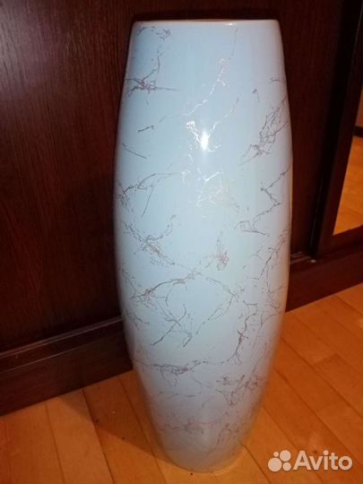 Ваза для цветов большая