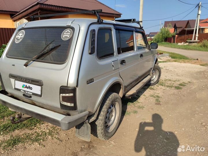 LADA 4x4 (Нива) 1.7 МТ, 2010, 250 000 км