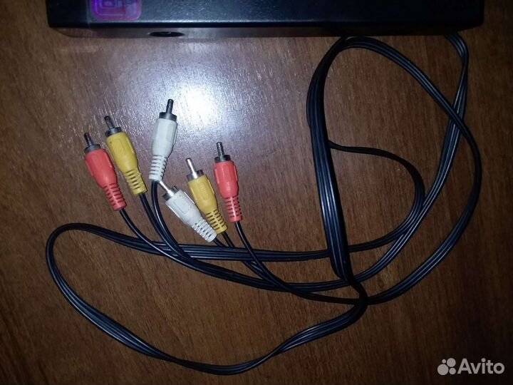 Караоке-DVD плеер,микрофон+диски на запчасти/восст