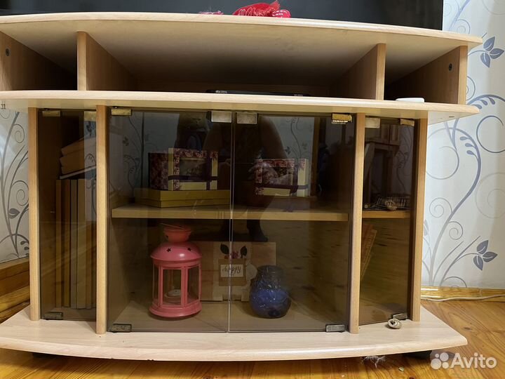 Тумба под телевизор