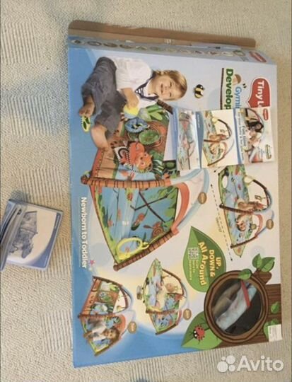 Развивающий коврик Tony Love