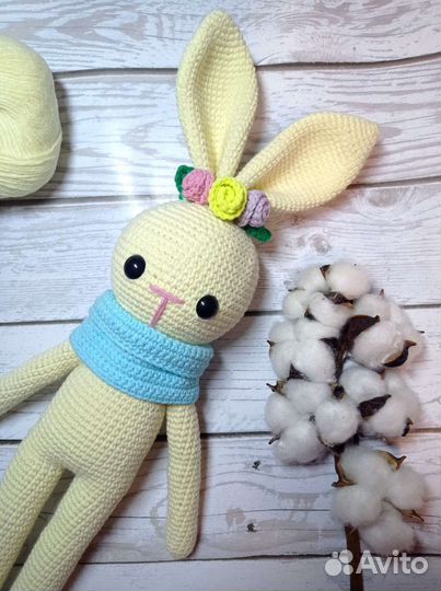 Вязанный заяц амигуруми