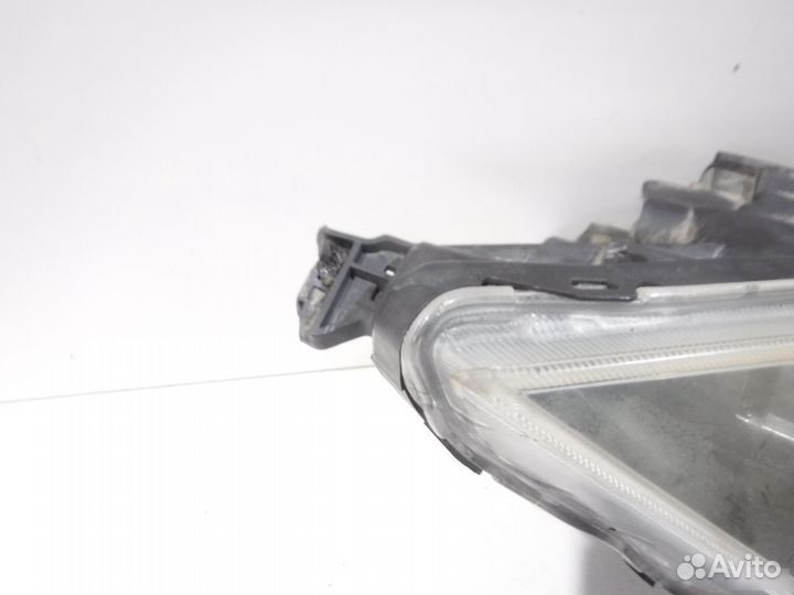 Фара правая Mitsubishi Colt Plus