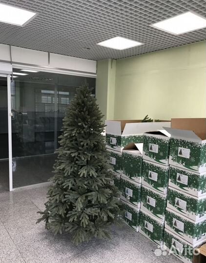 Елка искусственная