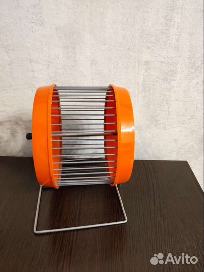 Колесо и домик для грызунов