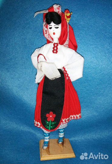 Кукла в национальном костюме. Винтаж. Актуально