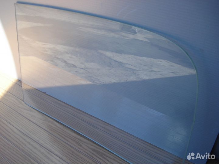 Стекла лобовые на Газ-12 Зим