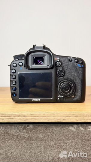 Canon 7D (как новый)