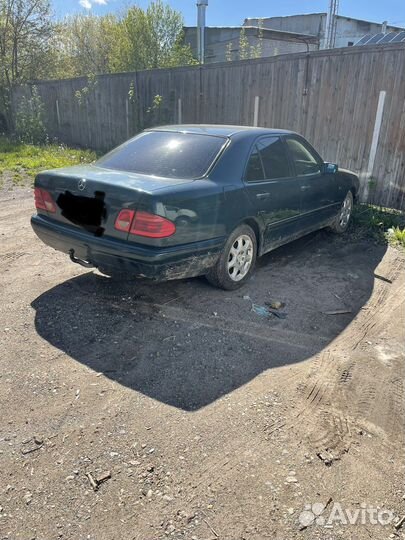 Авто разборка Мерседес Mercedes w210