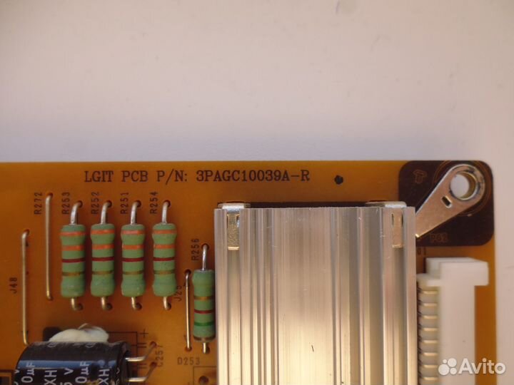 Блок питания EAX62865601/7 от LG 32LV3700