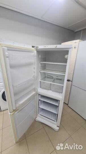 Холодильник бу Indesit 167x60