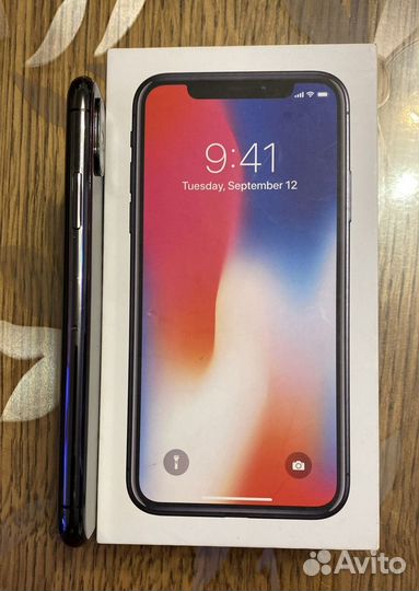 iPhone X, 64 ГБ