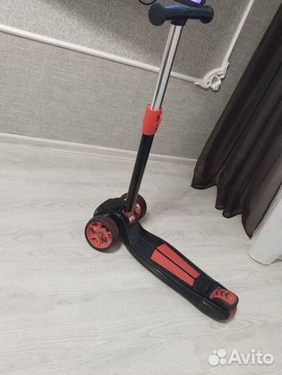 Самокат детский трехколесный бу