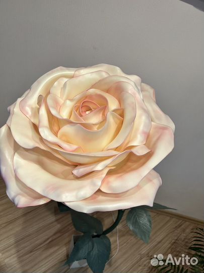 Торшер напольный