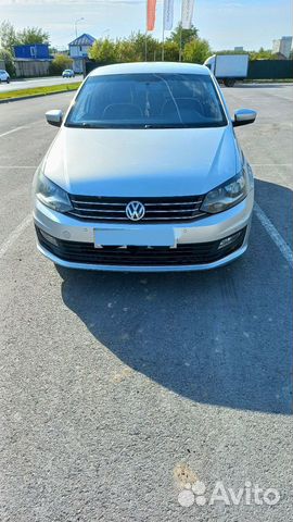 Volkswagen Polo 1.6 AT, 2017, 107 000 км с пробегом, цена 1300000 руб.