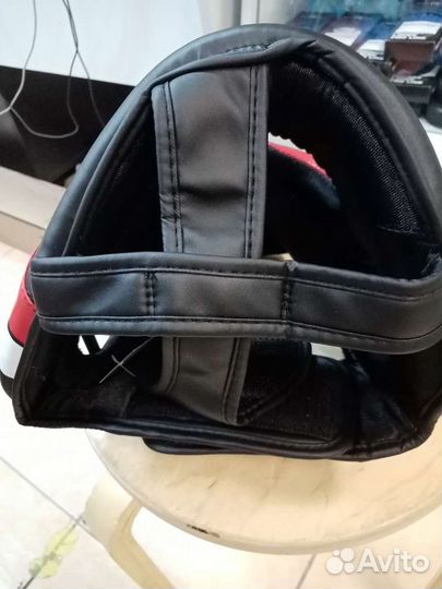 Шлем боксерский Venum красно/черный