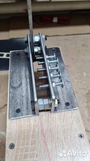 Резак для свинцовой проволоки