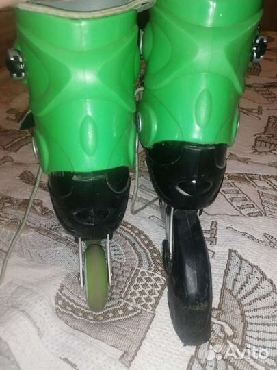 Роликовые коньки