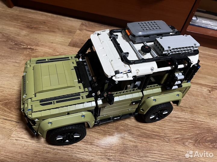 Lego technic 42110 land rover defender (оригинал)