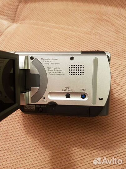 Видеокамера Sony DCR-SR40E