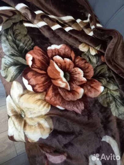 Плед новый,2 спальный большой