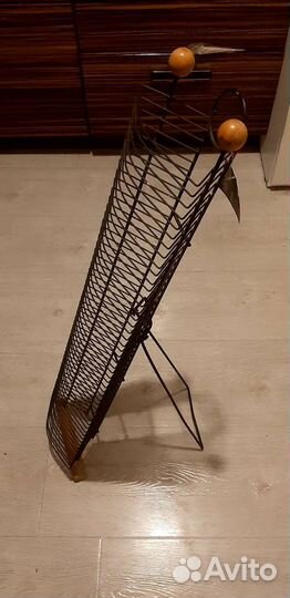 Подставка для дисков