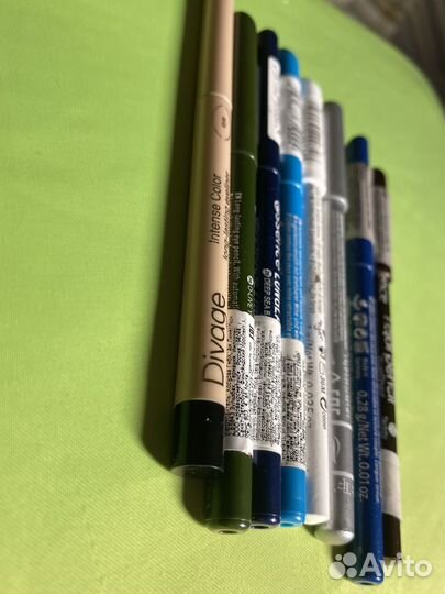 Карандаши для глаз