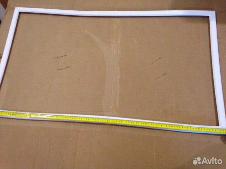 Уплотнительная Резина Индезит Indesit холодильник