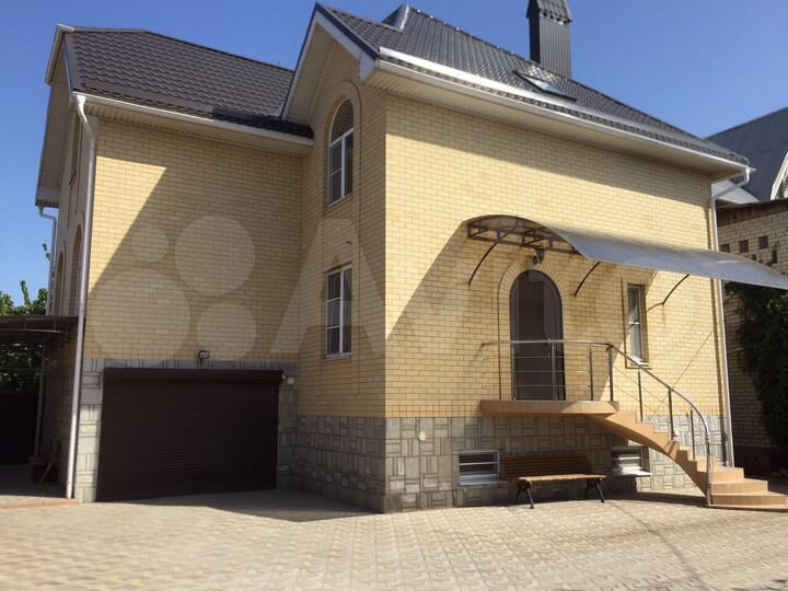 Дом 300 м² на участке 3,5 сот.